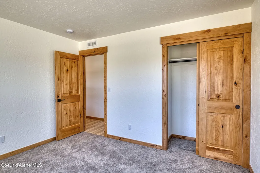 3596 N Blaze Loop Post Falls ID 83854