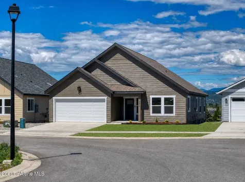 3596 N Blaze Loop Post Falls ID 83854