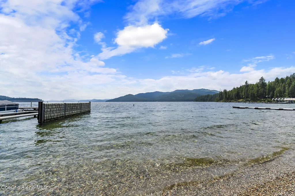 118 Timber Lane Nordman ID 83848