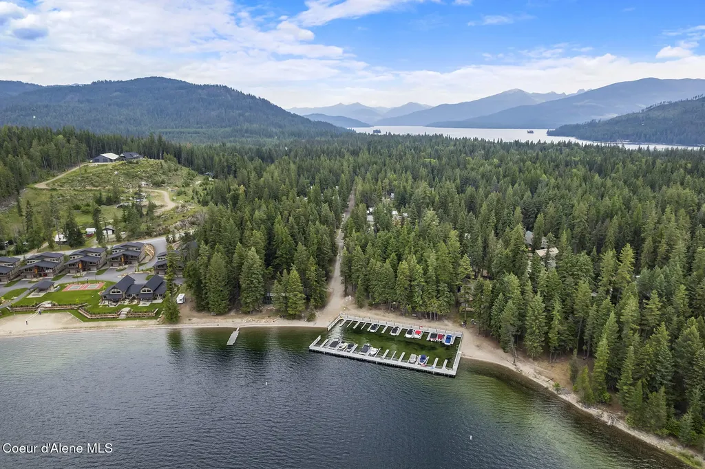 118 Timber Lane Nordman ID 83848