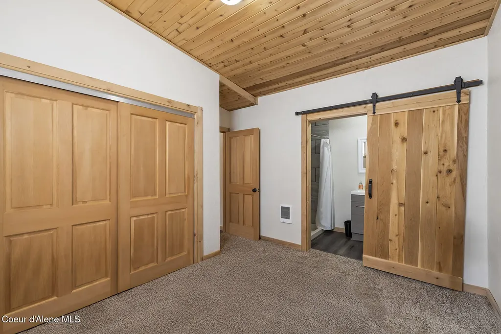 118 Timber Lane Nordman ID 83848