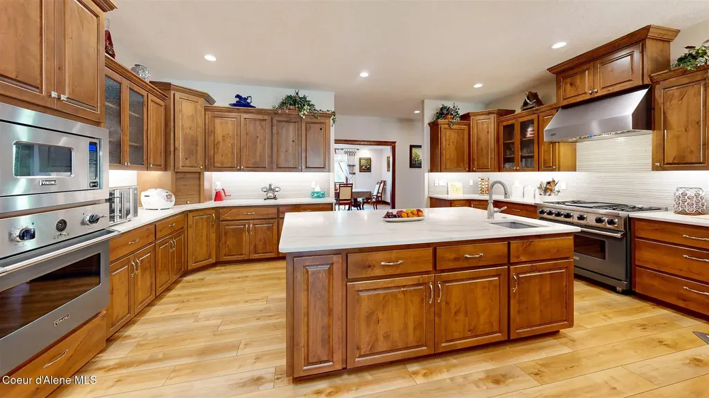 19398 N Ella Road Rathdrum ID 83858