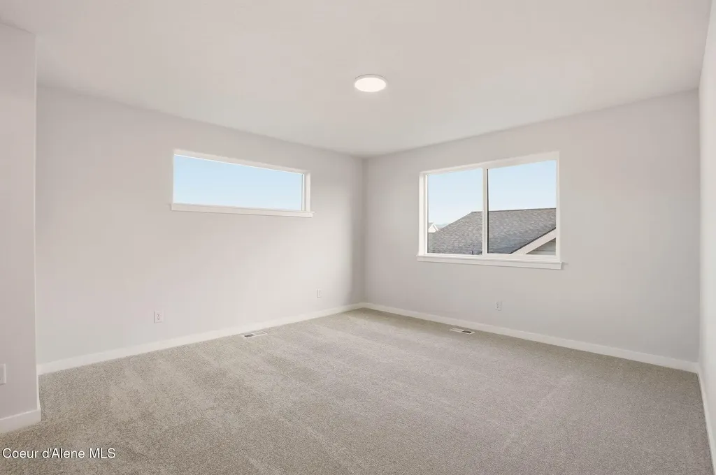 3297 N Segar Loop Post Falls ID 83854