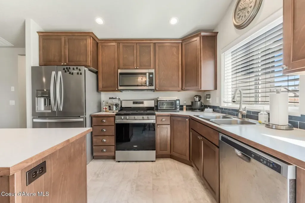 892 E Allenby Court Post Falls ID 83854