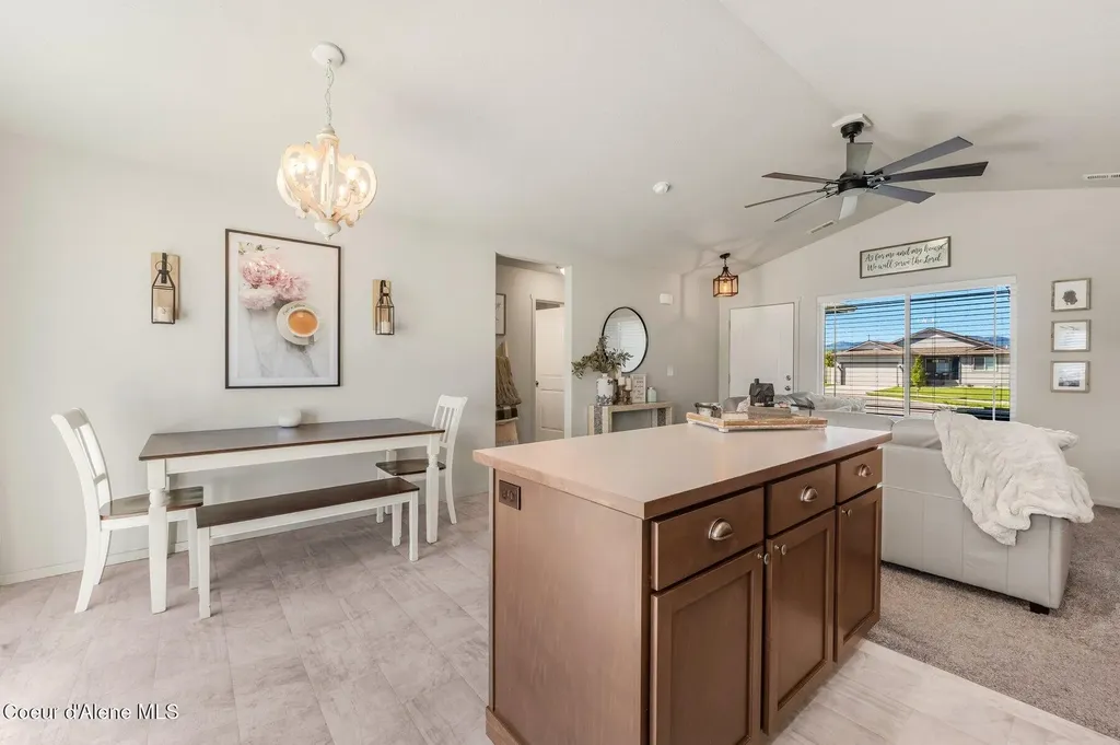 892 E Allenby Court Post Falls ID 83854