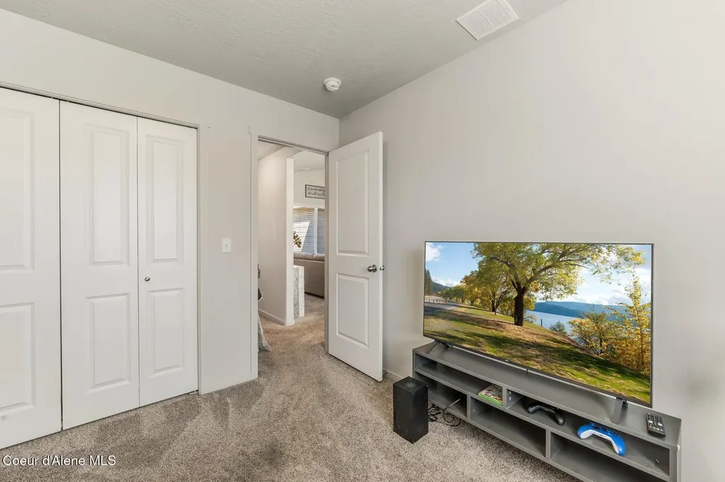 892 E Allenby Court Post Falls ID 83854