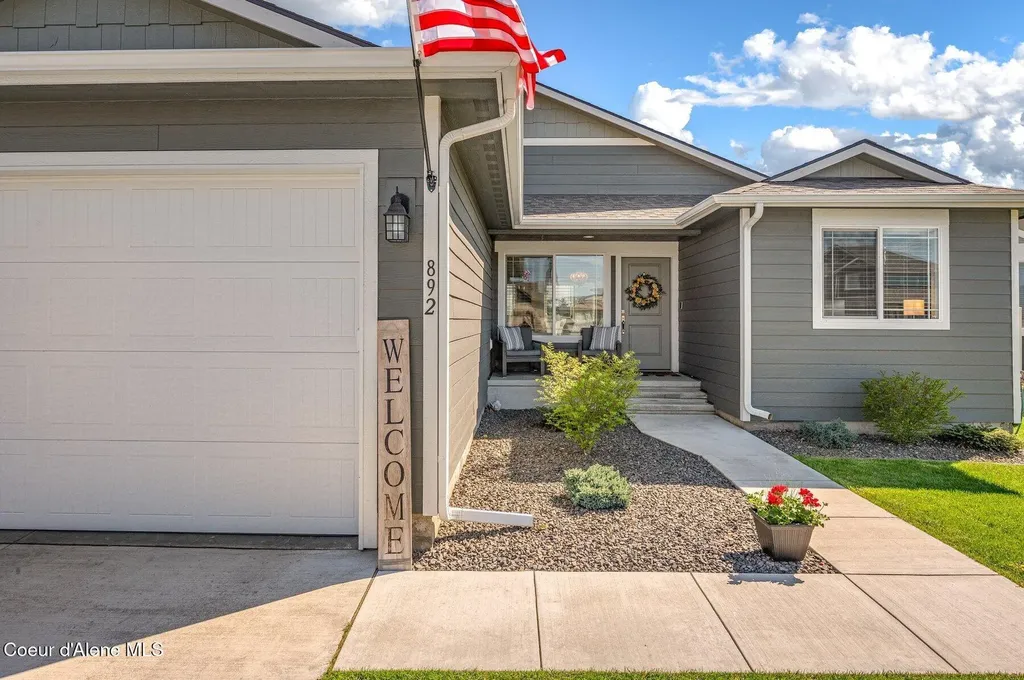 892 E Allenby Court Post Falls ID 83854