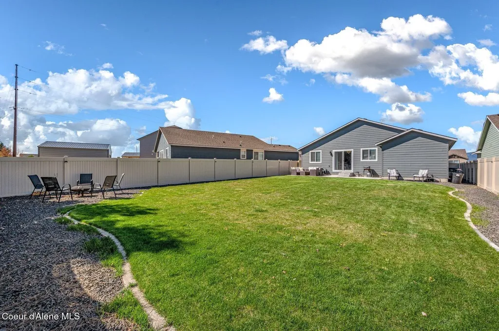 892 E Allenby Court Post Falls ID 83854