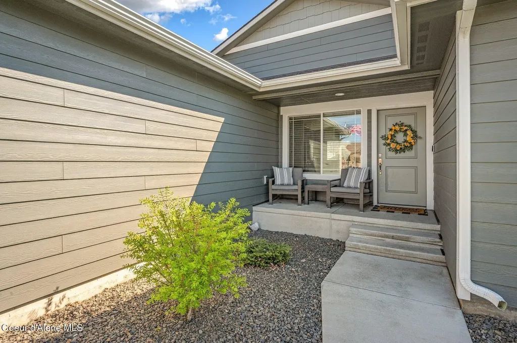 892 E Allenby Court Post Falls ID 83854