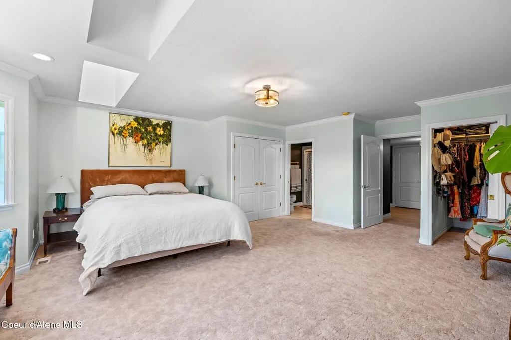 1406 J R Court Sandpoint ID 83864