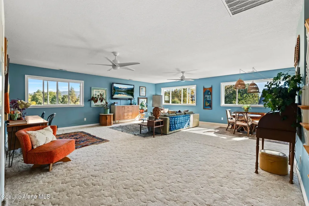 1406 J R Court Sandpoint ID 83864