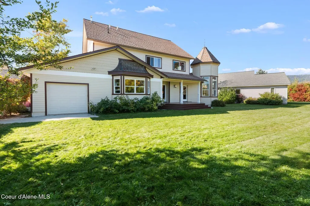 1406 J R Court Sandpoint ID 83864