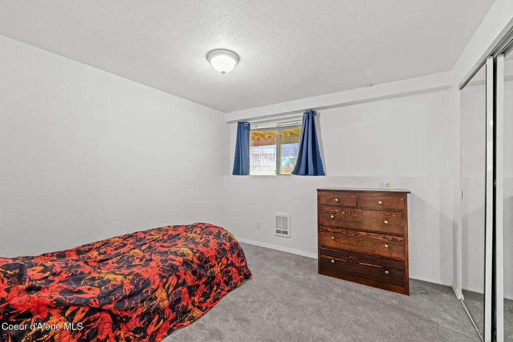 1500 E Brook Drive Post Falls ID 83854