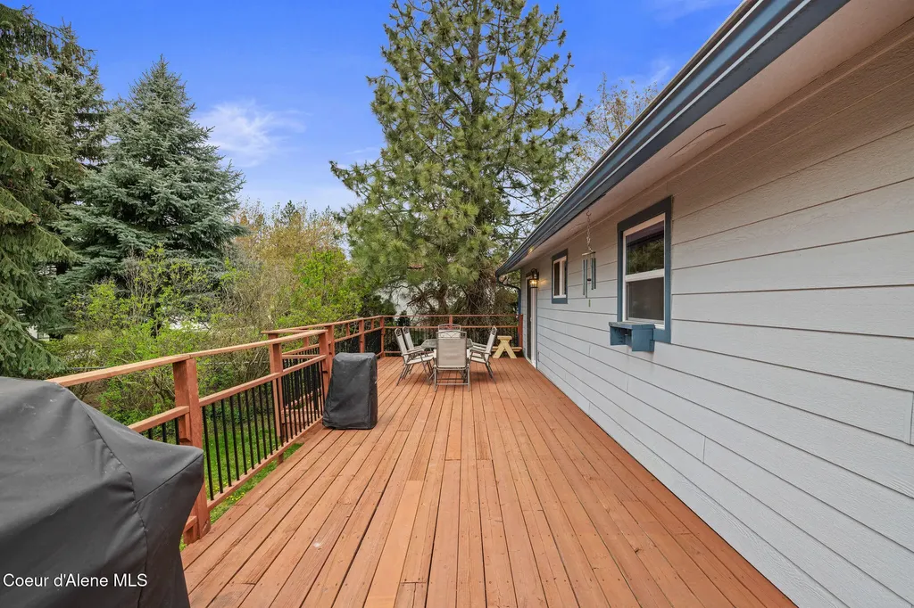 1500 E Brook Drive Post Falls ID 83854