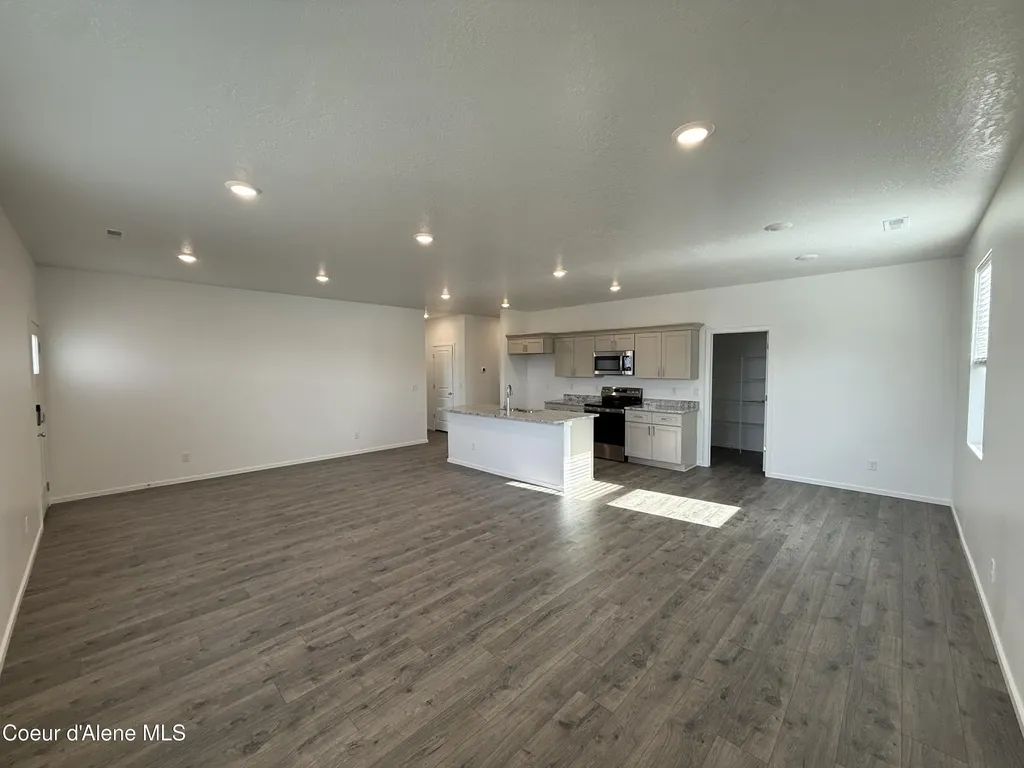 5332 E Aquila Avenue Post Falls ID 83854