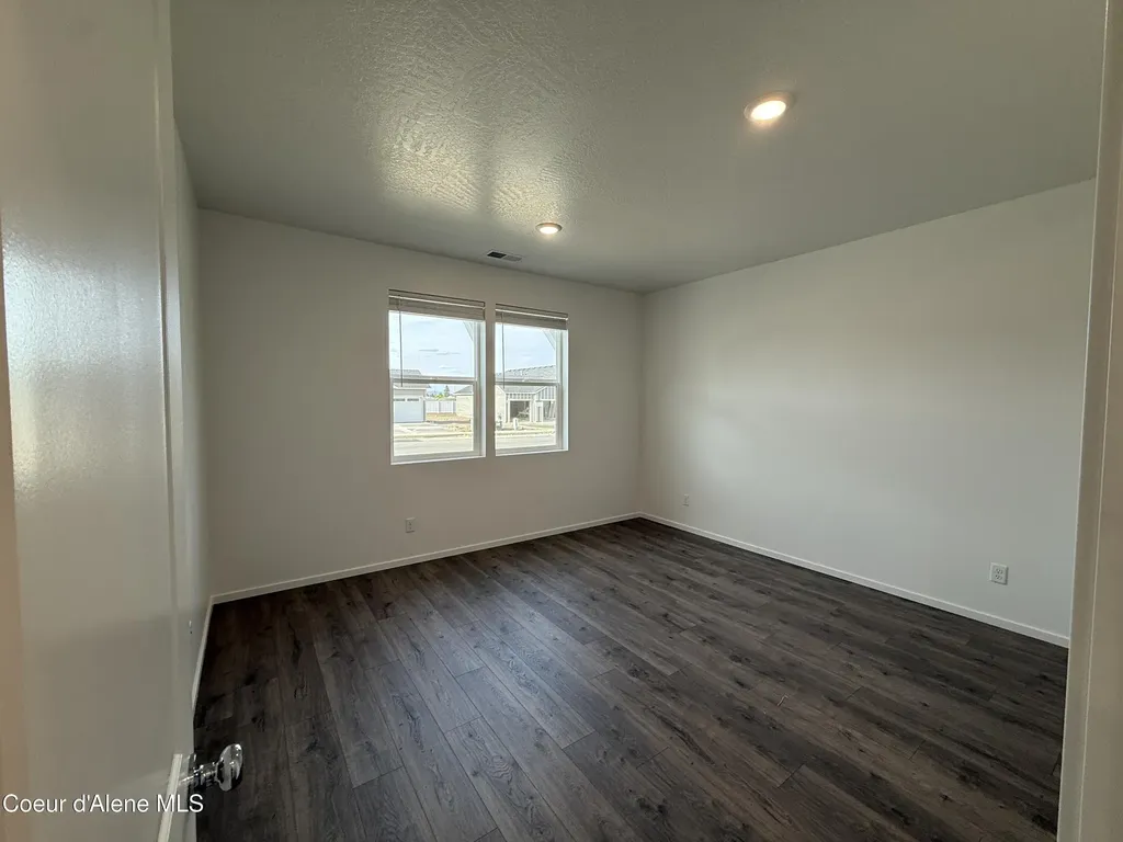5332 E Aquila Avenue Post Falls ID 83854