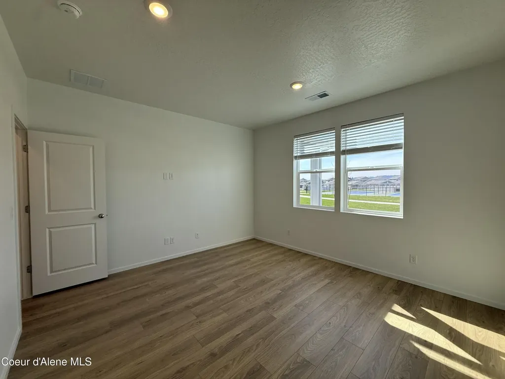 5302 E Antares Lane Post Falls ID 83854