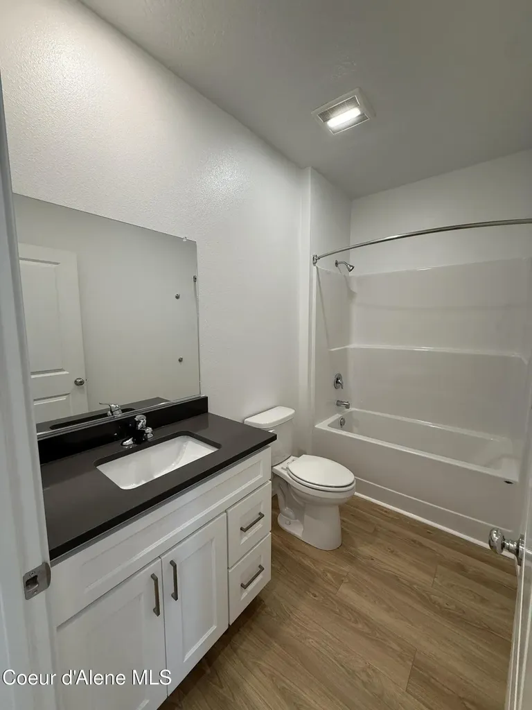 5302 E Antares Lane Post Falls ID 83854