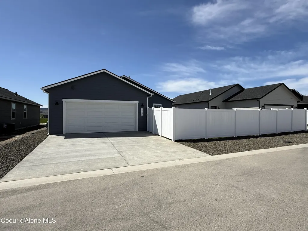 5302 E Antares Lane Post Falls ID 83854