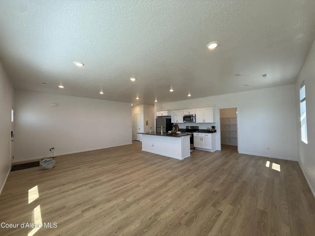 5302 E Antares Lane Post Falls ID 83854
