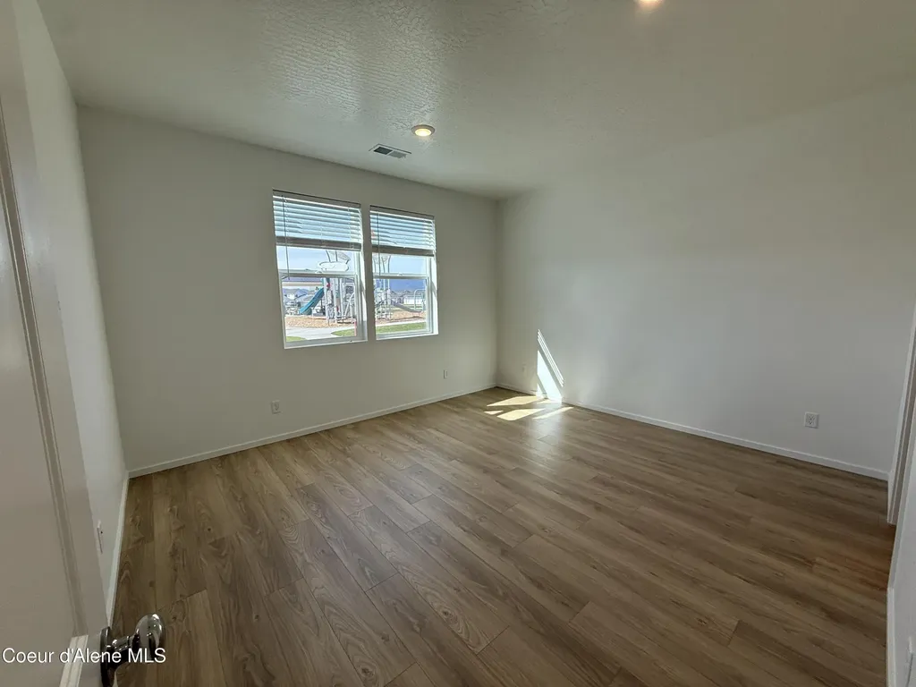 5302 E Antares Lane Post Falls ID 83854