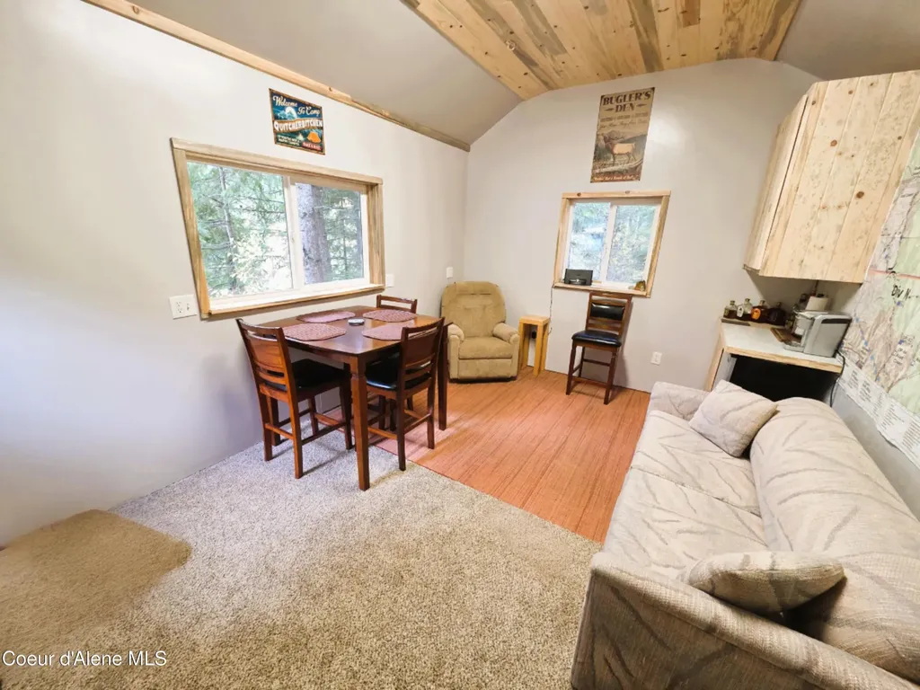 10755 Old River Road Kingston ID 83839