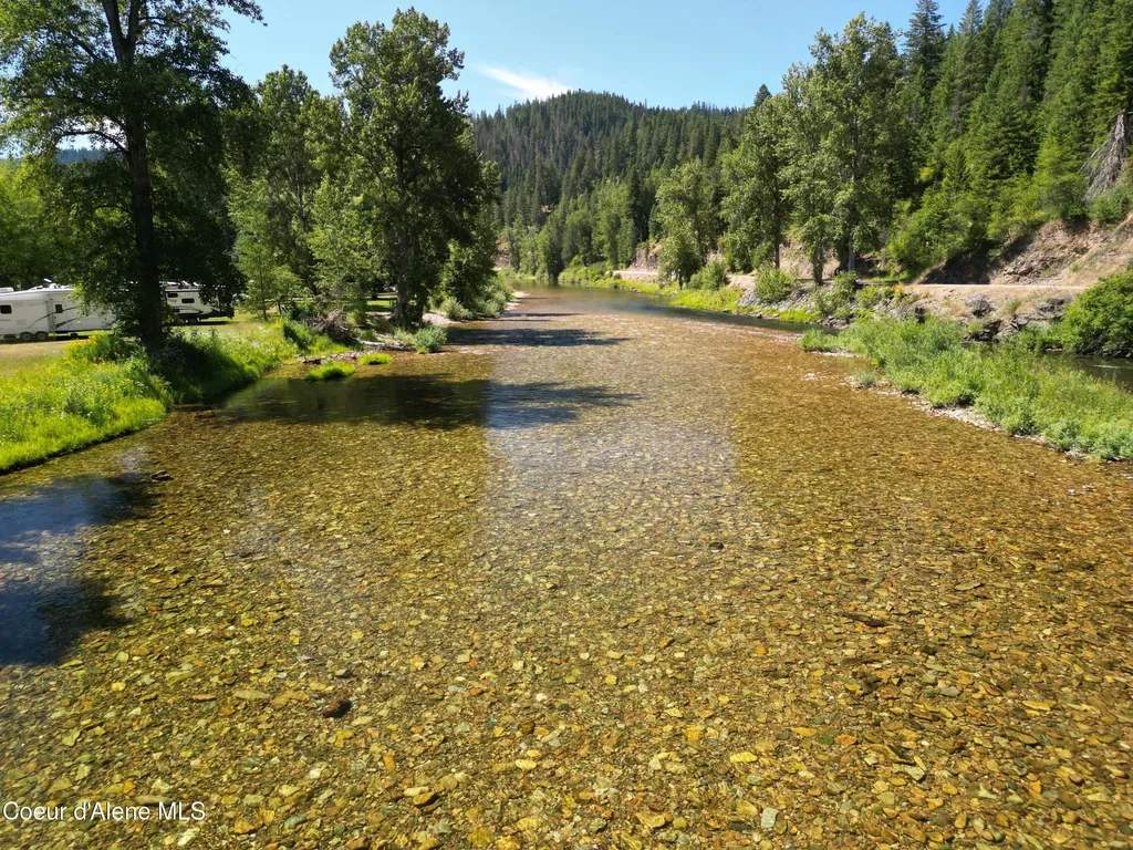 10755 Old River Road Kingston ID 83839