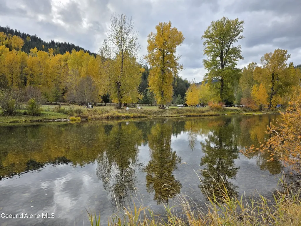 10755 Old River Road Kingston ID 83839