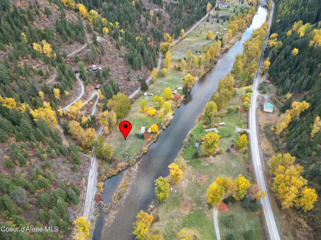 10755 Old River Road Kingston ID 83839