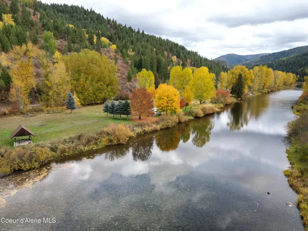 10755 Old River Road Kingston ID 83839