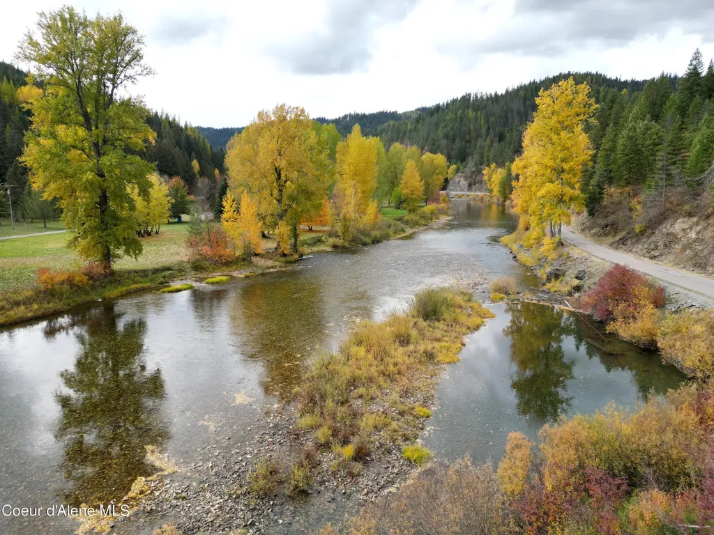 10755 Old River Road Kingston ID 83839
