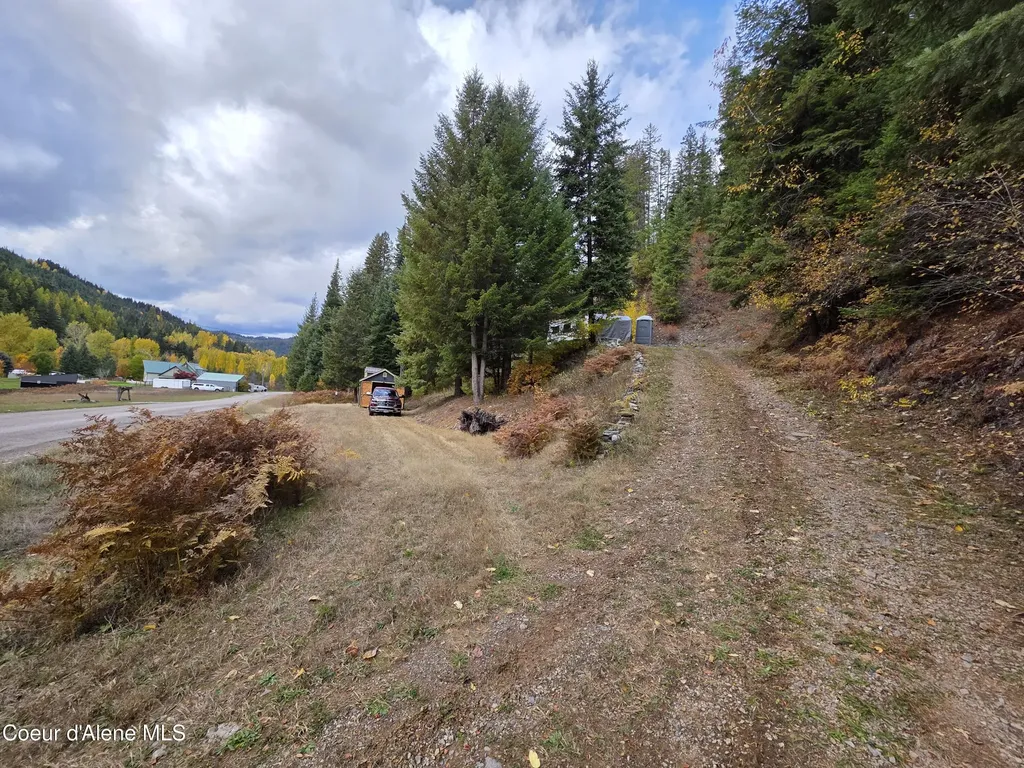 10755 Old River Road Kingston ID 83839