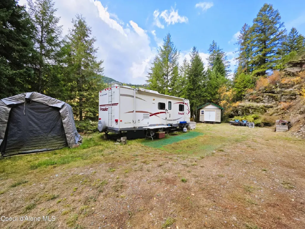 10755 Old River Road Kingston ID 83839