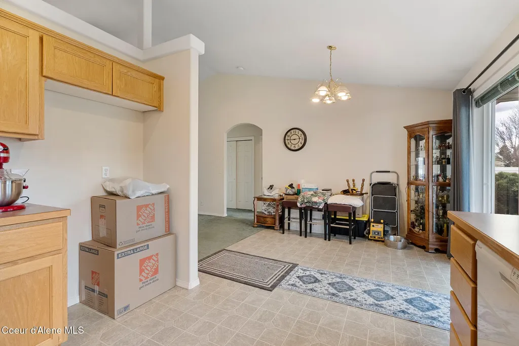 8185 N Sally Street Hayden ID 83835