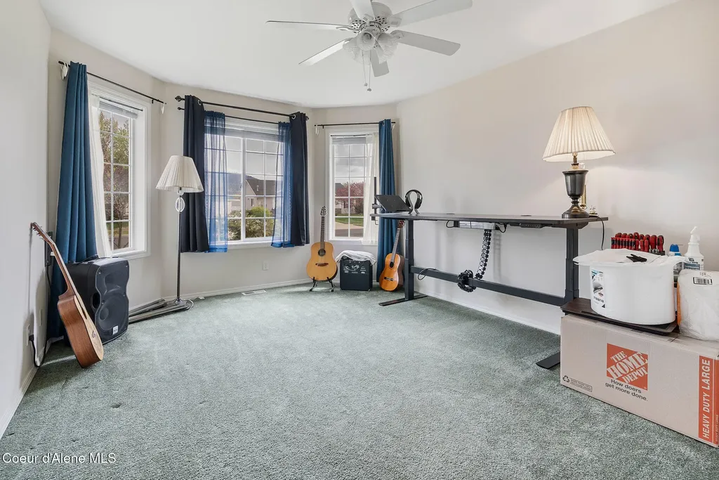 8185 N Sally Street Hayden ID 83835