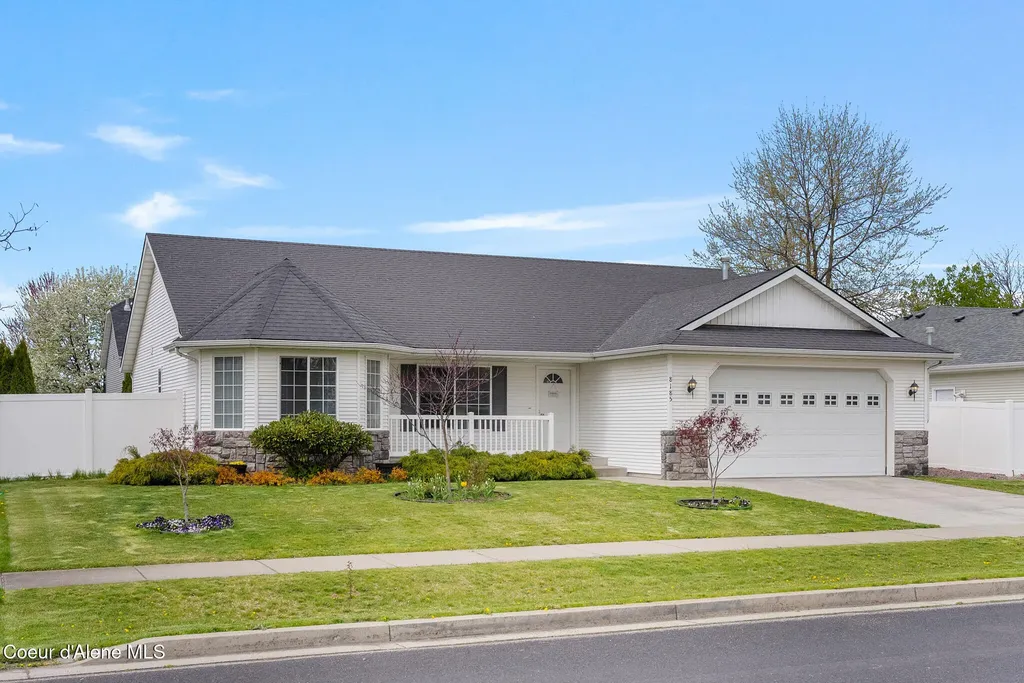 8185 N Sally Street Hayden ID 83835