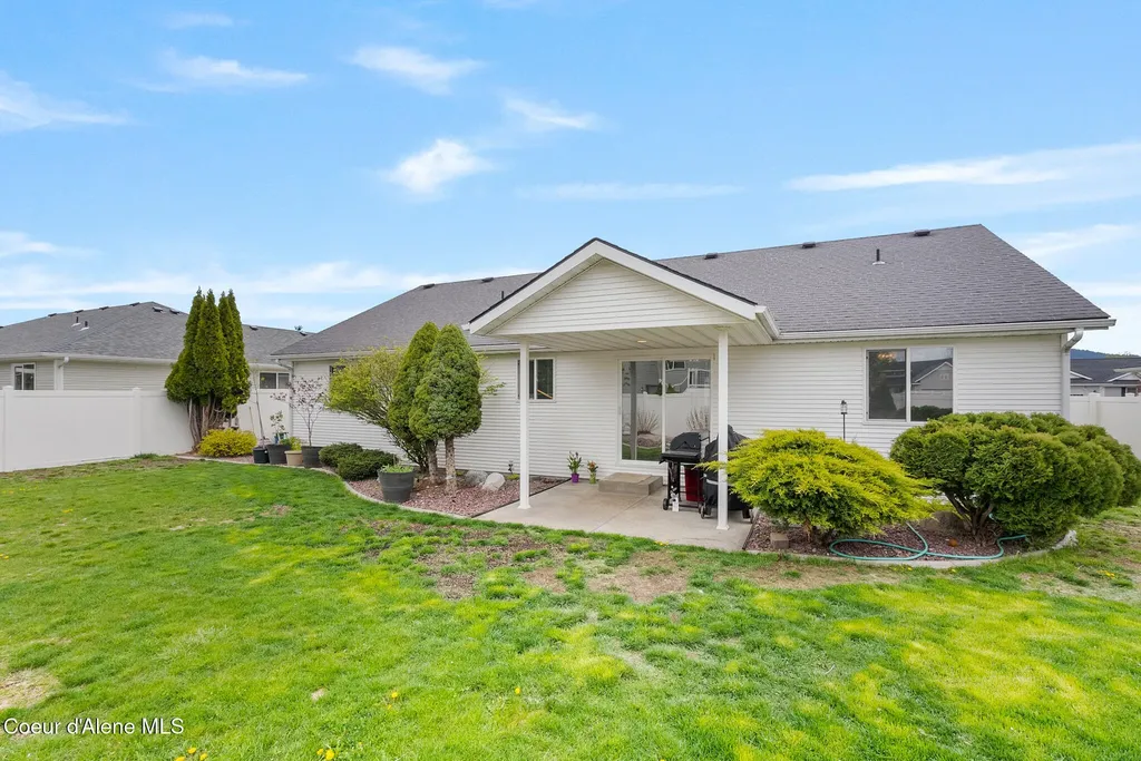 8185 N Sally Street Hayden ID 83835