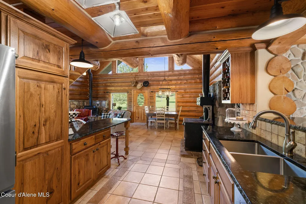 1512 E Open Gate Lane Harrison ID 83833