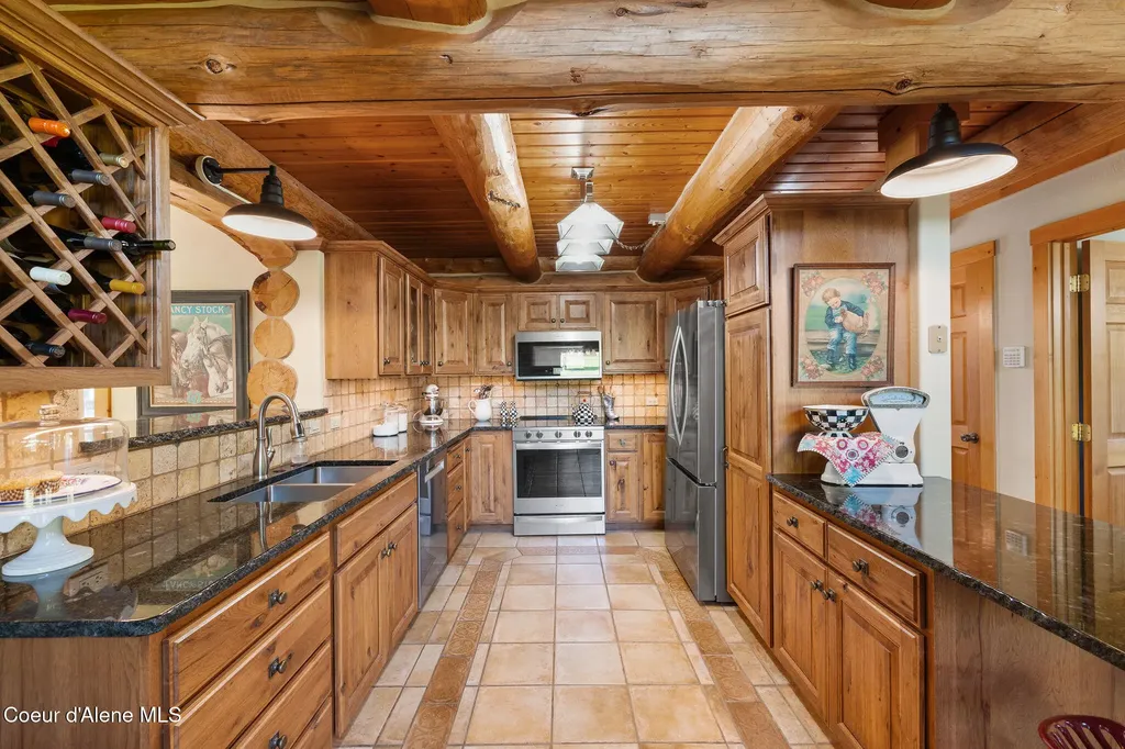 1512 E Open Gate Lane Harrison ID 83833