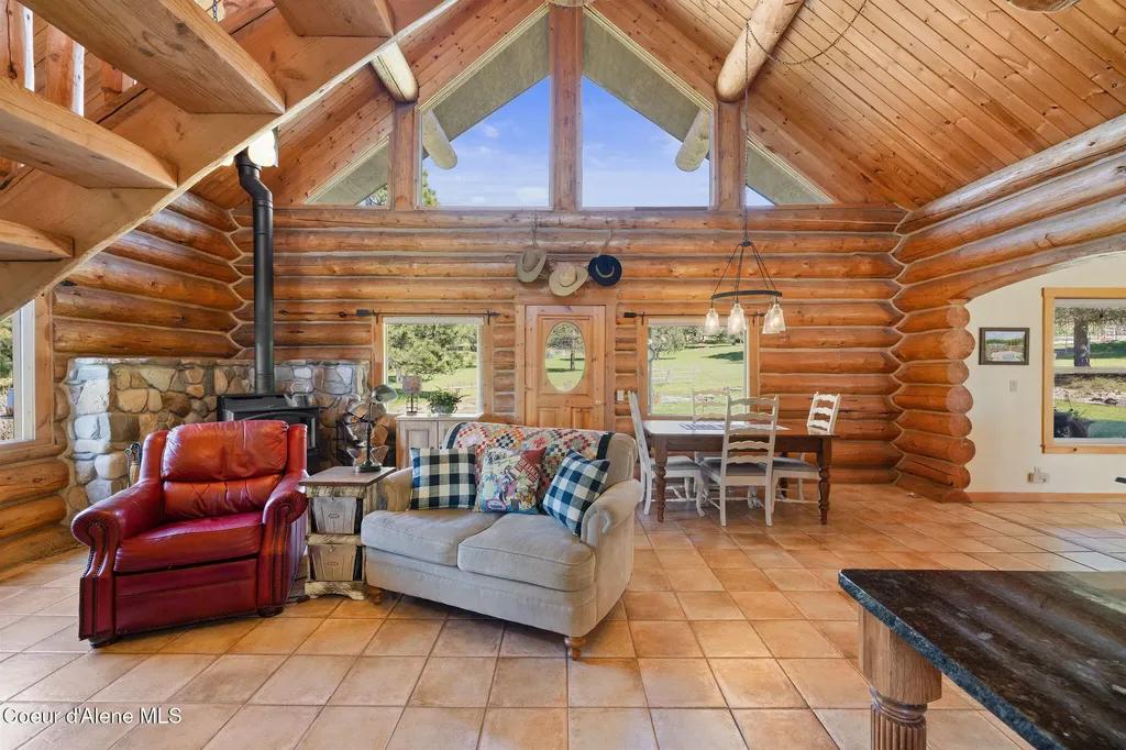 1512 E Open Gate Lane Harrison ID 83833
