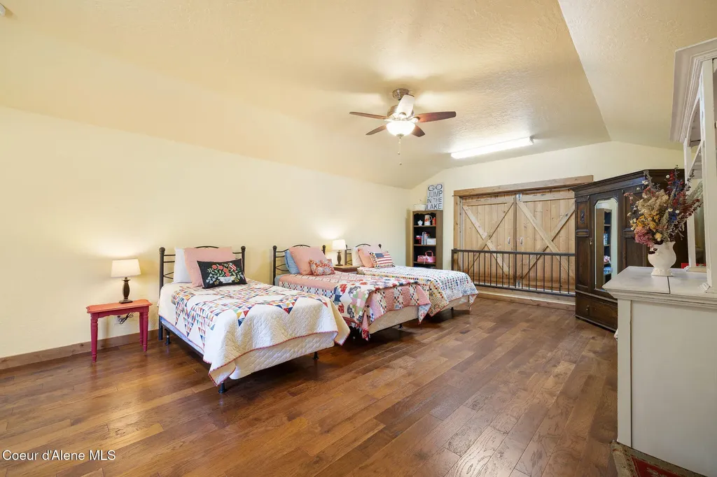 1512 E Open Gate Lane Harrison ID 83833