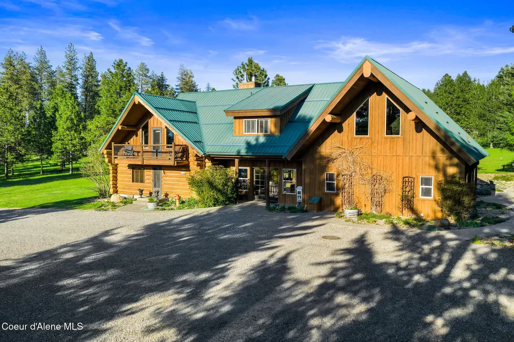 1512 E Open Gate Lane Harrison ID 83833