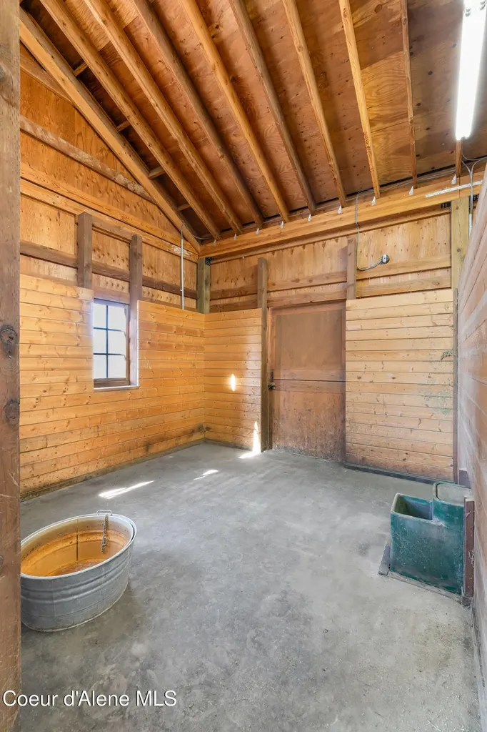1512 E Open Gate Lane Harrison ID 83833