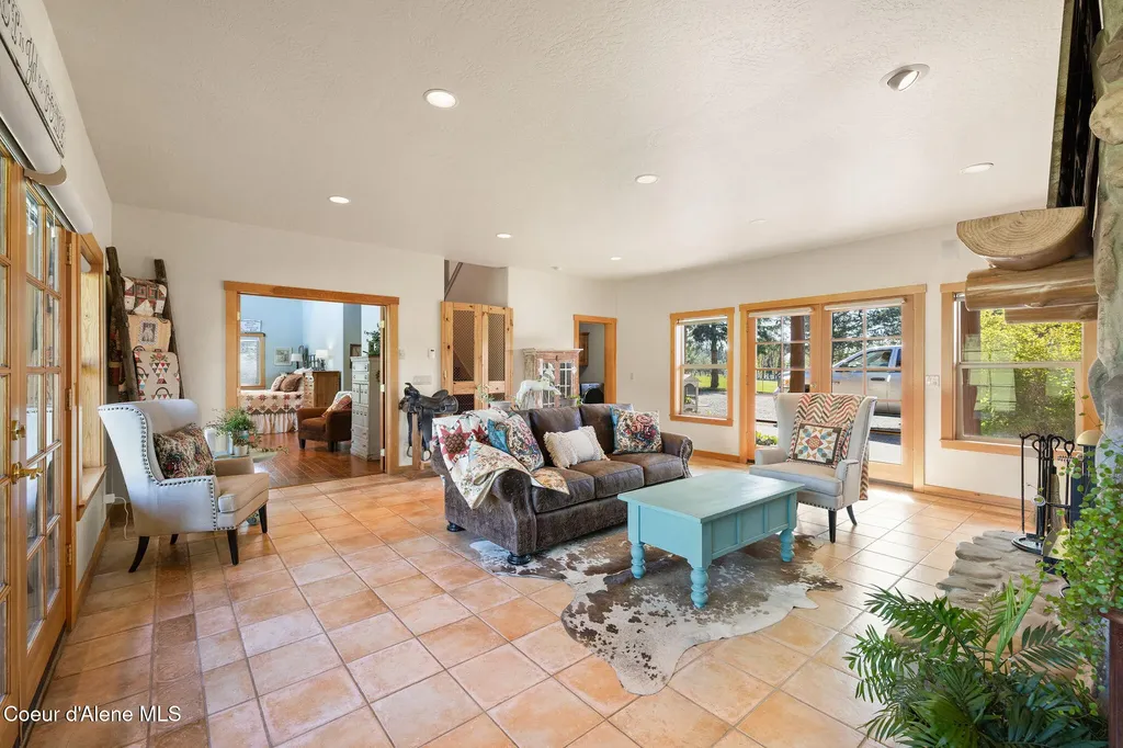 1512 E Open Gate Lane Harrison ID 83833