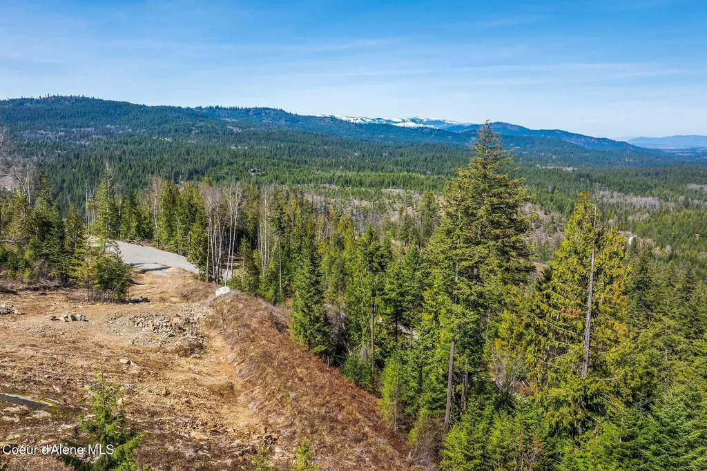 831 Outlook Road Cocolalla ID 83813