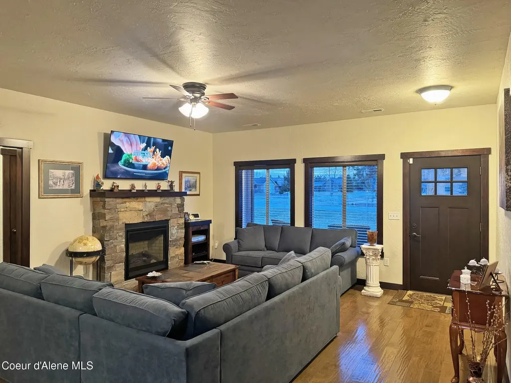 485 Birch Haven Drive Sagle ID 83860