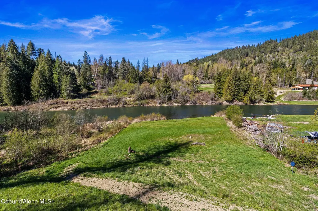 792 Dirks Road Priest River ID 83856