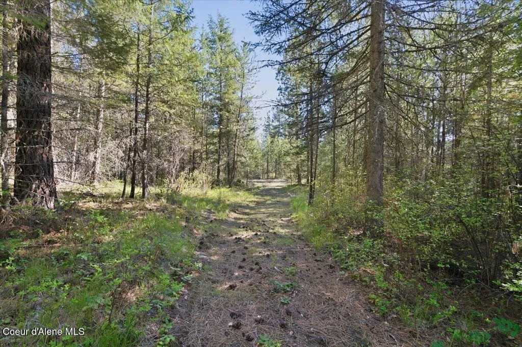 Nna Sunset Hill Drive Athol ID 83801