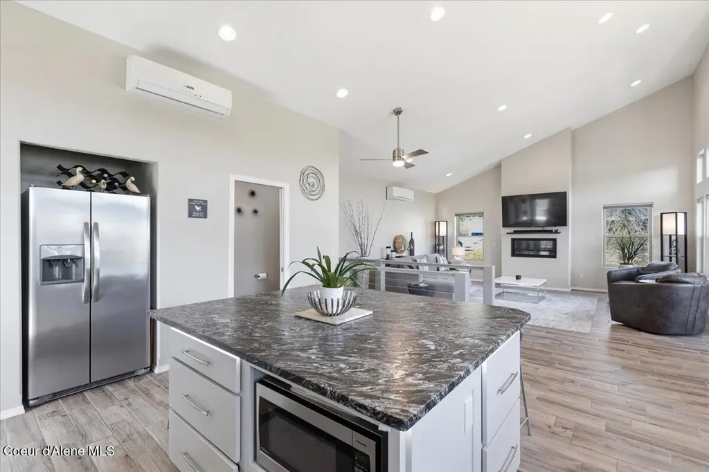 16770 E Cape Horn Road Bayview ID 83803