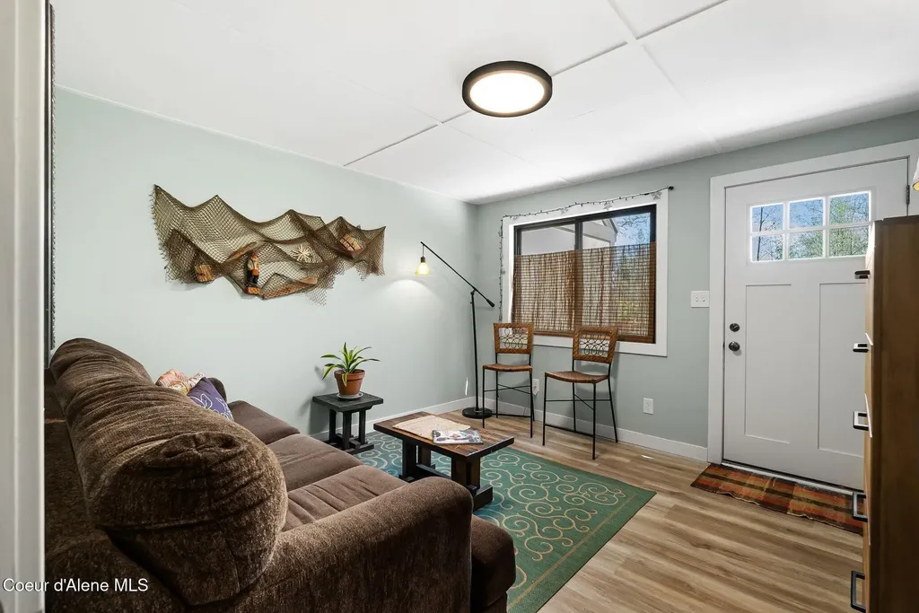 140 Snowgoose Lane Sandpoint ID 83864